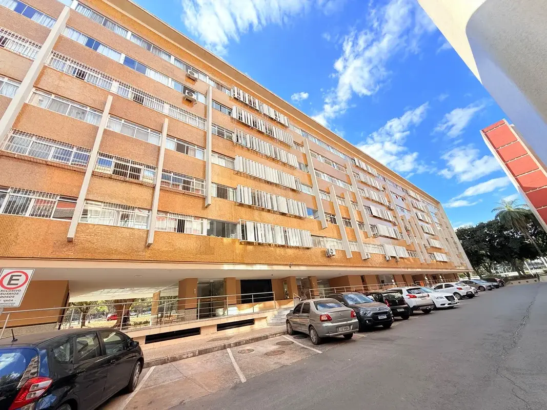 Apartamento em Asa Sul, Brasilia — foto 1
